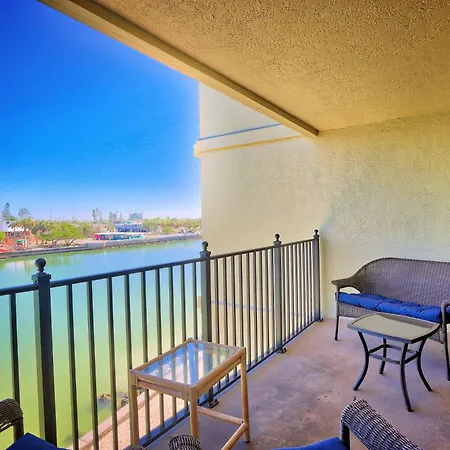 Land'S End 4-304 Bay Front - Premier Villa
